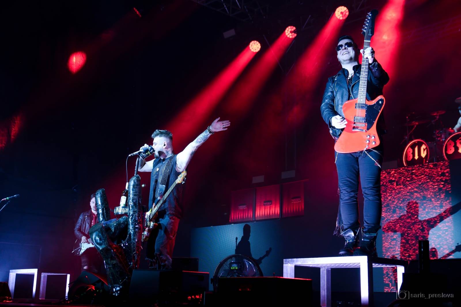 Rybičky 48 v Plzni: Ohnivá show i hosté Pepa Bolan a Bára Zemanová 