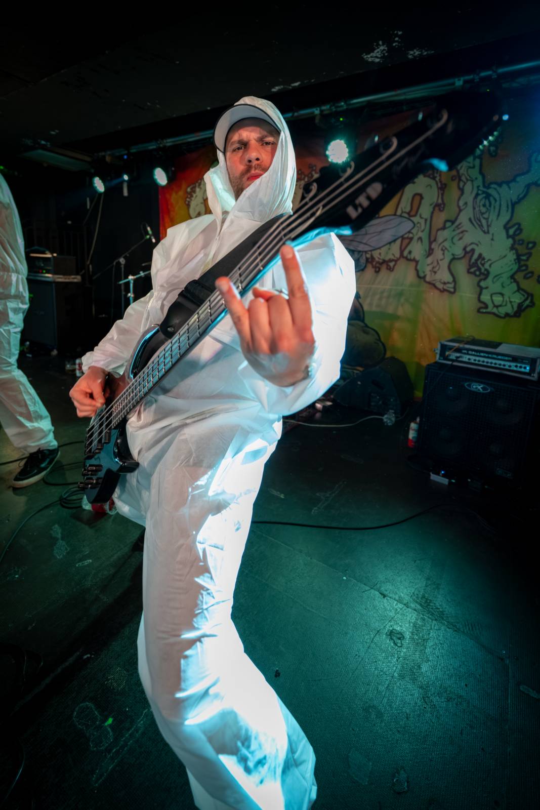 Hrození záchodovými štětkami i házení toaletním papírem. Takový byl Gutafest v Rock Café