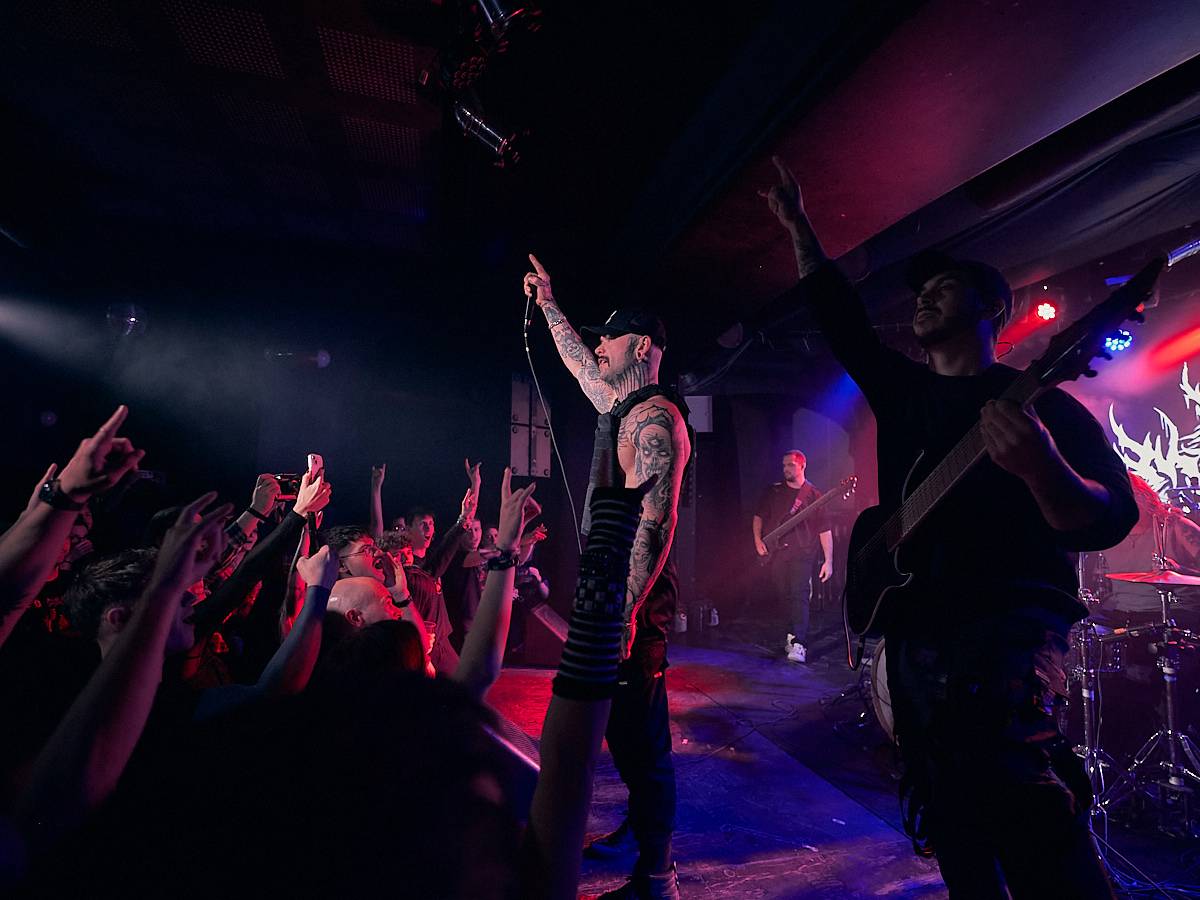 Chelsea Grin s hosty odpálili v pražském klubu Futurum nálož deathcoru