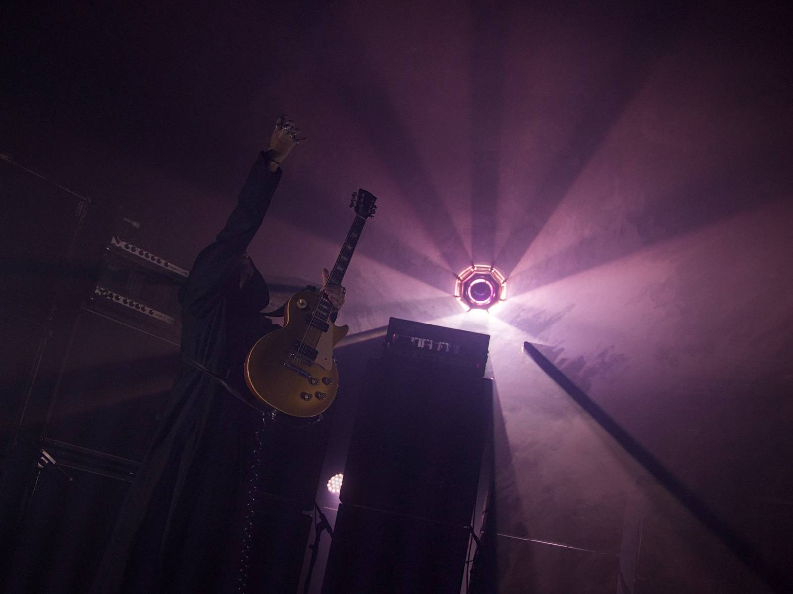 Rok 2025 objektem fotografů | Vojta Chludil fotil Tilla Lindemanna, Killswitch Engage, Stereo MC’s či Sigur Rós