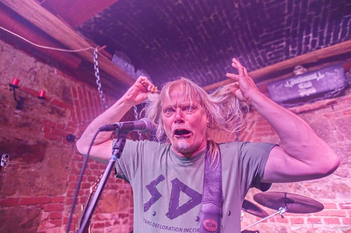 Rok 2025 objektivem fotografů | Martin Hanáček se ohlíží. Loni fotil na Metalfestu, Pekelném ostrově, Manětíně nebo Rockovém létě na Mži