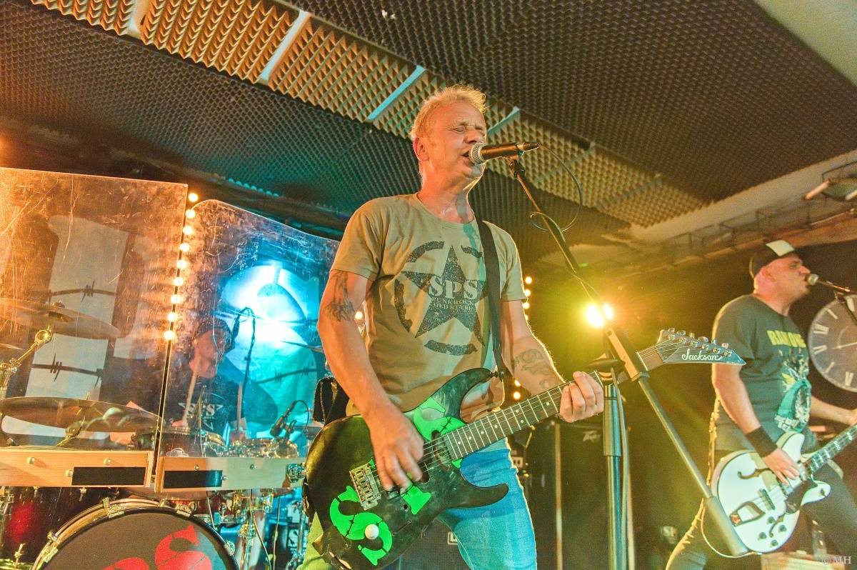 Rok 2025 objektivem fotografů | Martin Hanáček se ohlíží. Loni fotil na Metalfestu, Pekelném ostrově, Manětíně nebo Rockovém létě na Mži