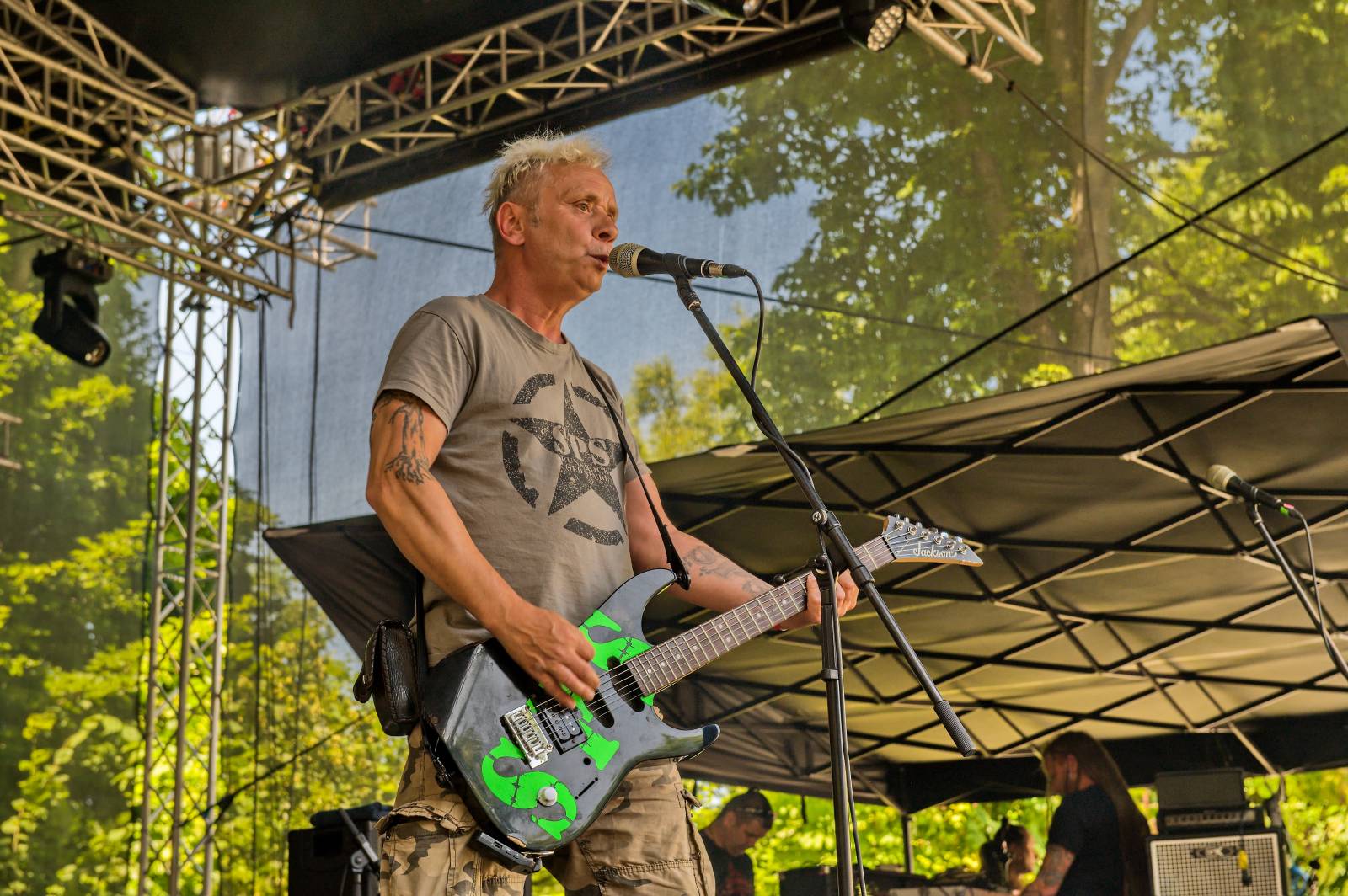 Rok 2025 objektivem fotografů | Martin Hanáček se ohlíží. Loni fotil na Metalfestu, Pekelném ostrově, Manětíně nebo Rockovém létě na Mži