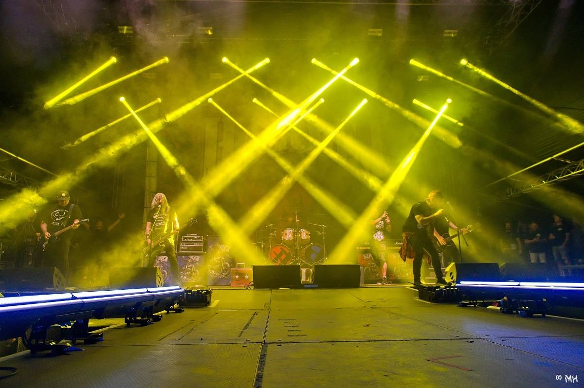 Rok 2025 objektivem fotografů | Martin Hanáček se ohlíží. Loni fotil na Metalfestu, Pekelném ostrově, Manětíně nebo Rockovém létě na Mži