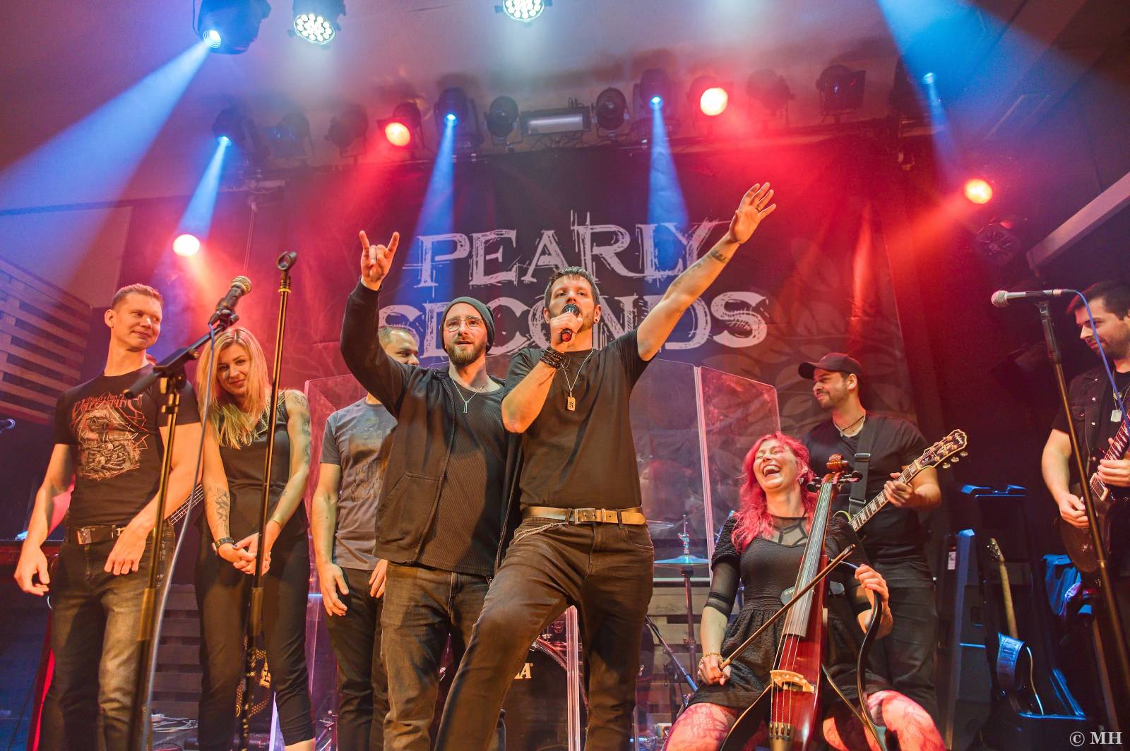 Rok 2025 objektivem fotografů | Martin Hanáček se ohlíží. Loni fotil na Metalfestu, Pekelném ostrově, Manětíně nebo Rockovém létě na Mži