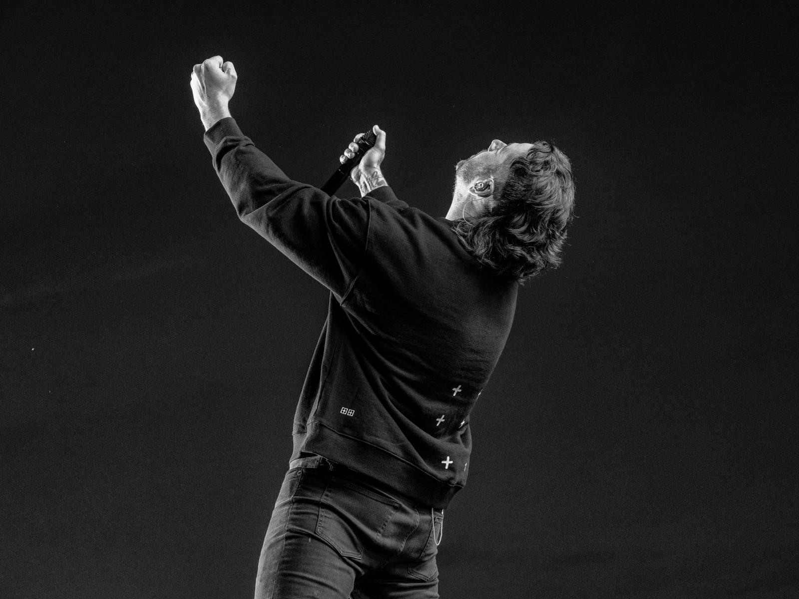 Rok 2025 objektivem fotografů | Jan Urbánek fotil pro Tři sestry, vyrazil i na poslední koncert J.A.R. a festival Rock for People