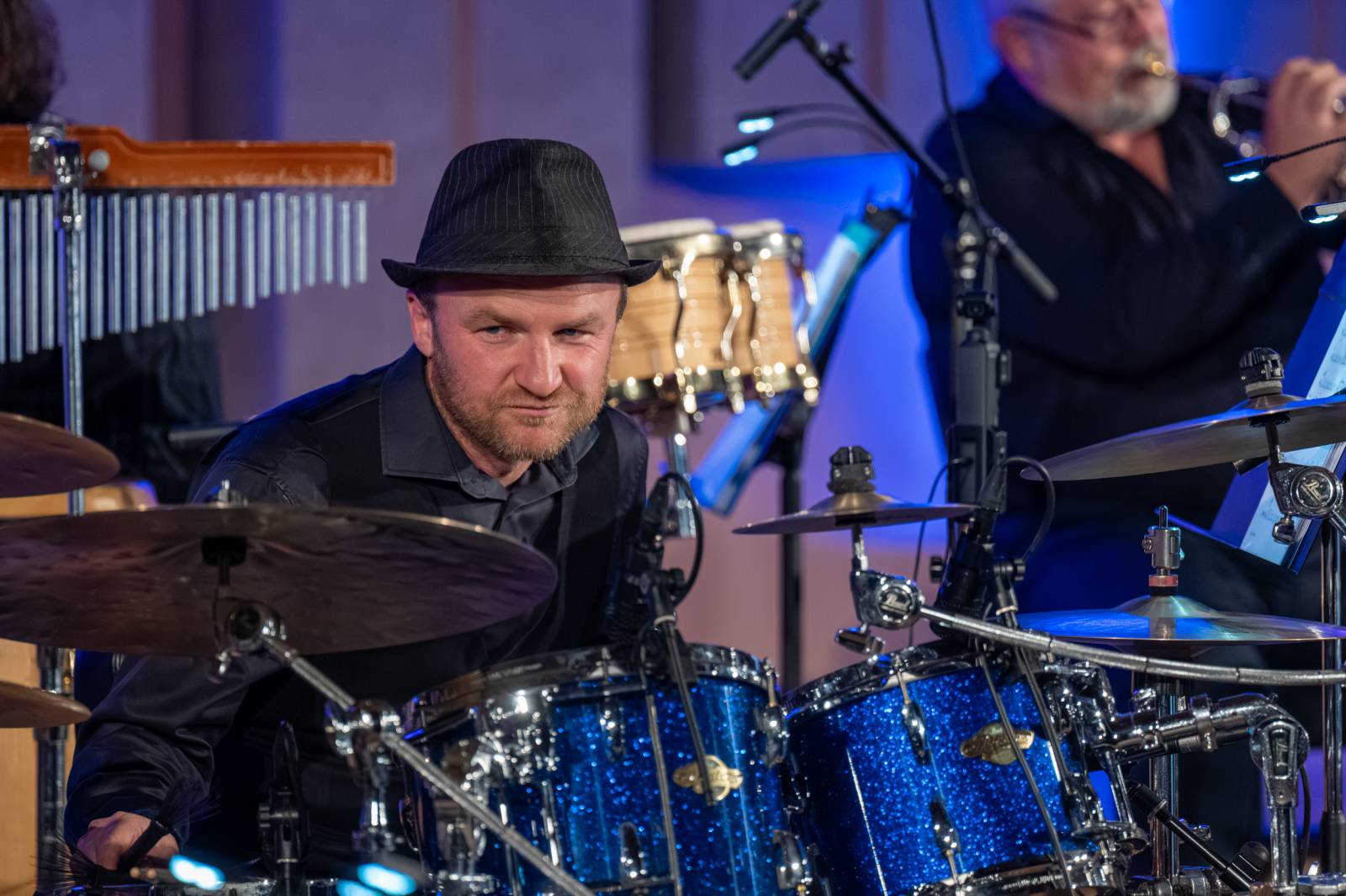 Rok 2025 objektivem fotografů | Jan Urbánek fotil pro Tři sestry, vyrazil i na poslední koncert J.A.R. a festival Rock for People