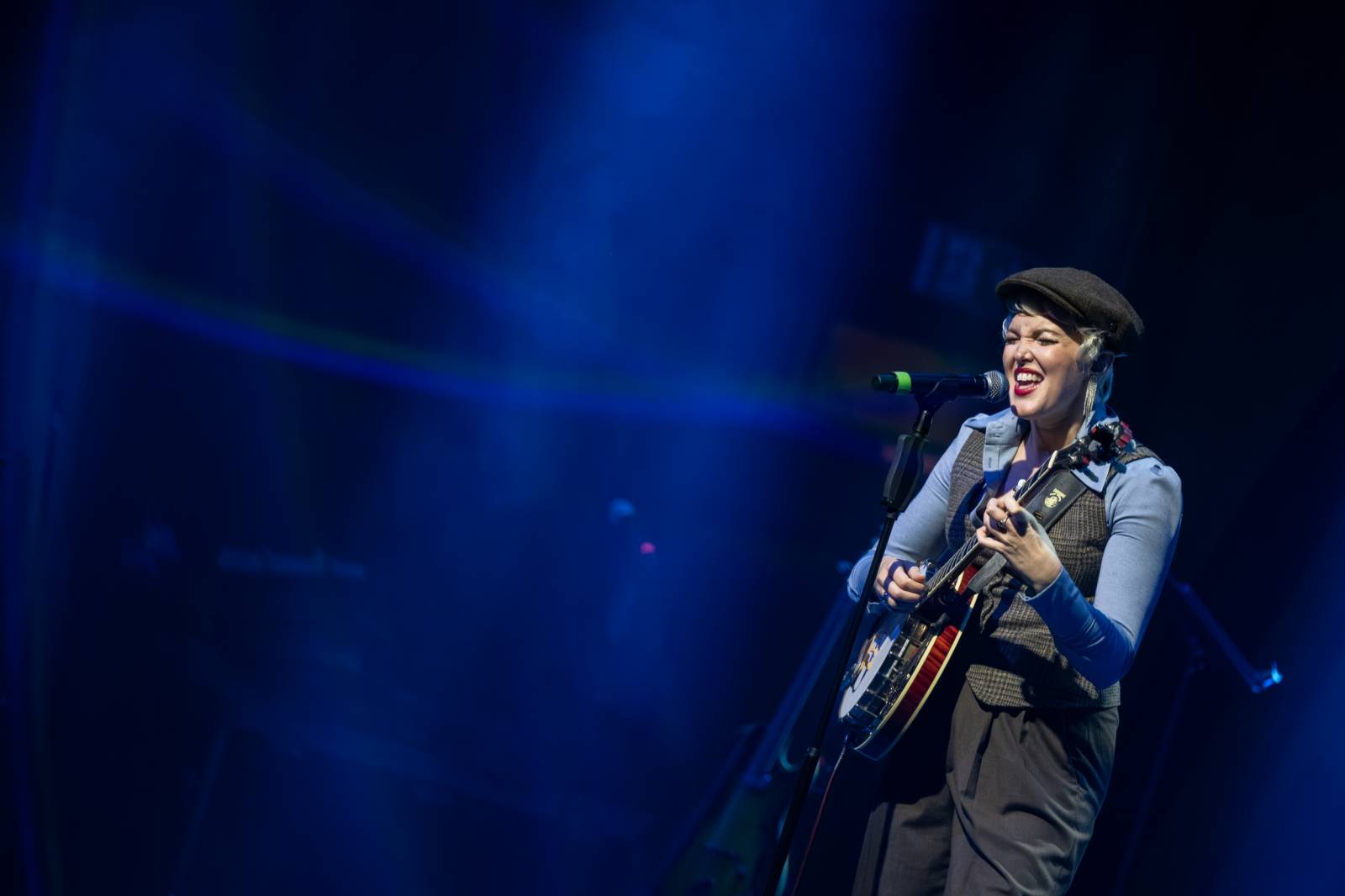 Rok 2025 objektivem fotografů | Jan Urbánek fotil pro Tři sestry, vyrazil i na poslední koncert J.A.R. a festival Rock for People