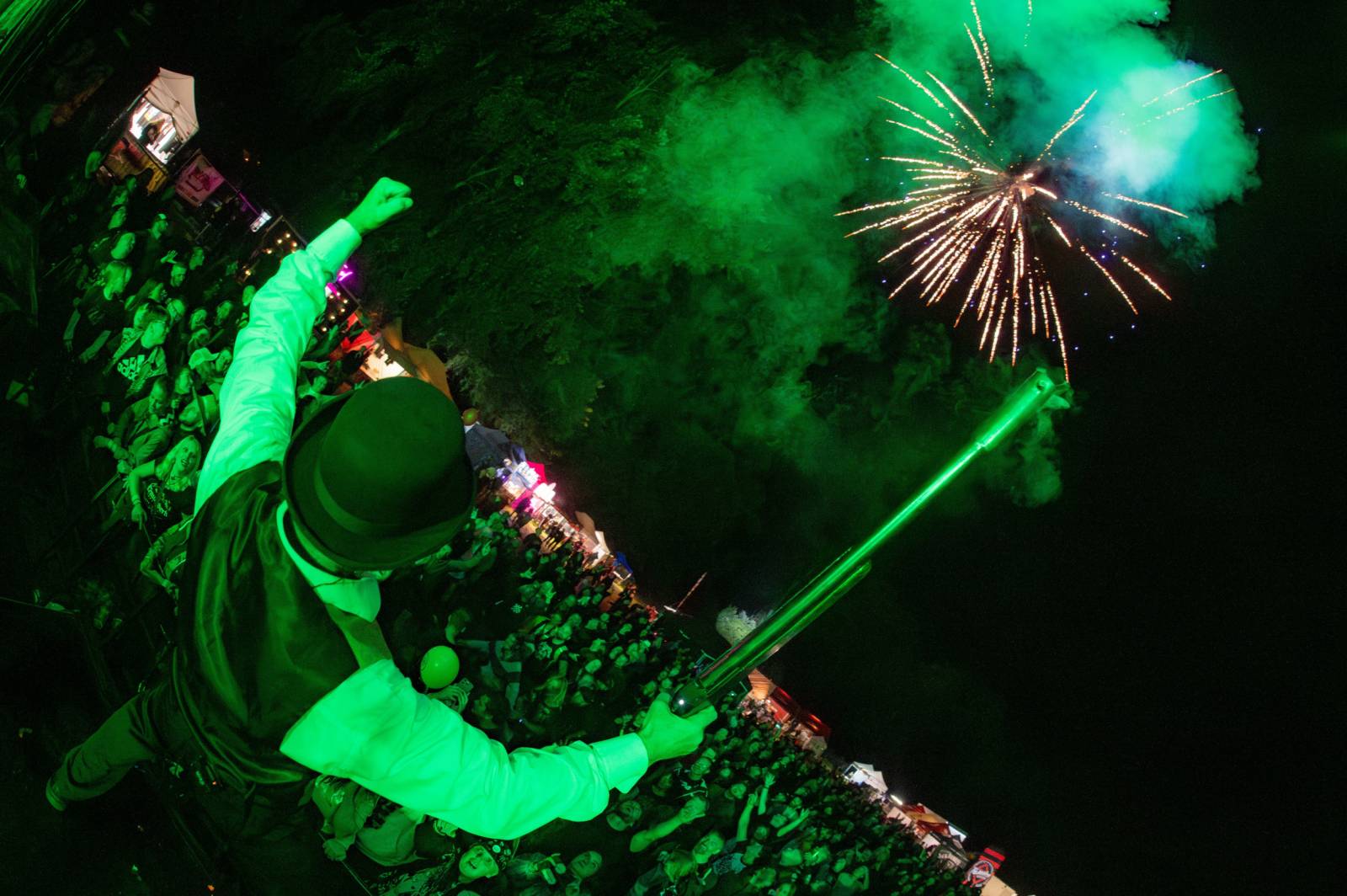 Rok 2025 objektivem fotografů | Jan Urbánek fotil pro Tři sestry, vyrazil i na poslední koncert J.A.R. a festival Rock for People