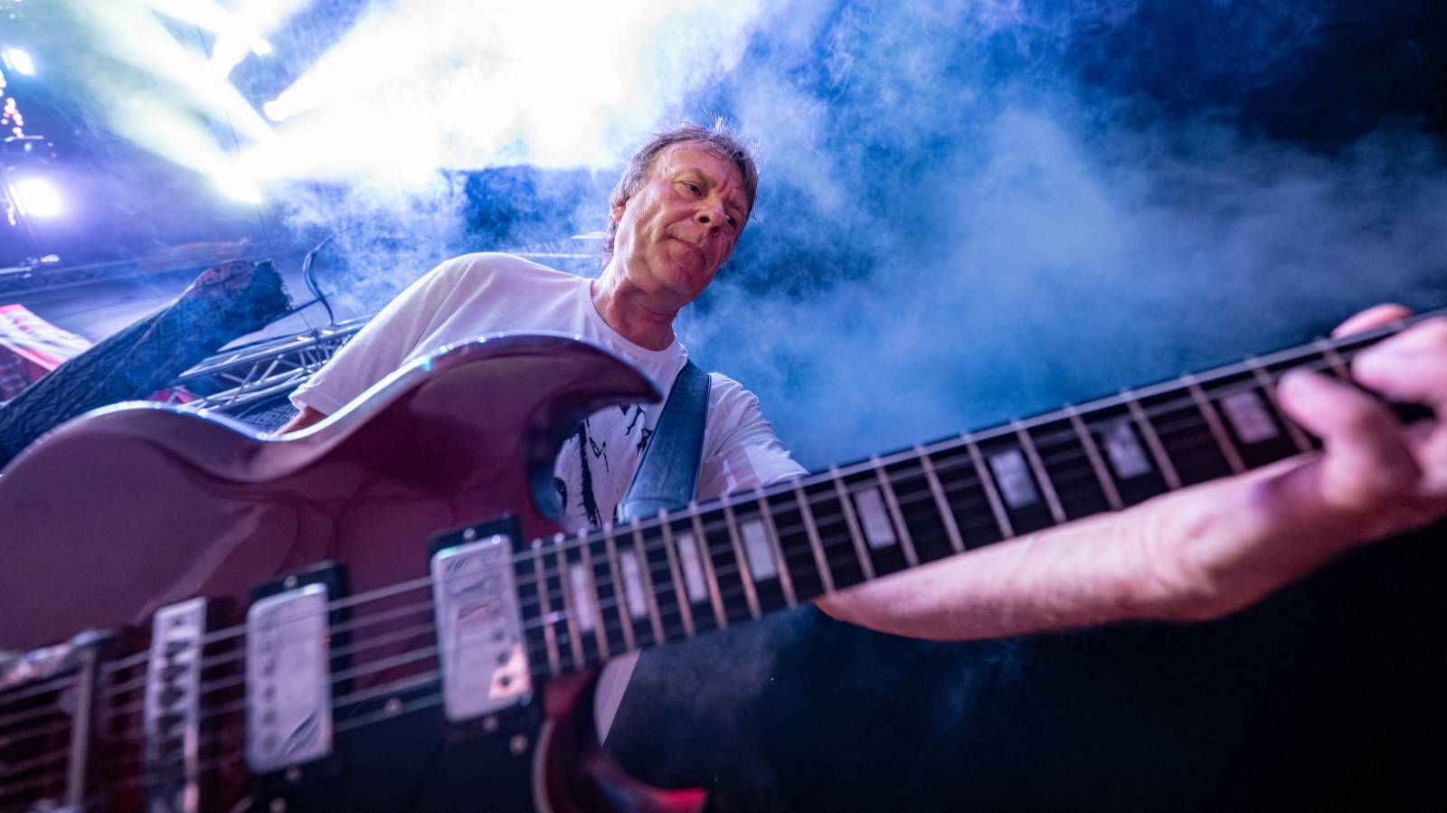 Rok 2025 objektivem fotografů | Jan Urbánek fotil pro Tři sestry, vyrazil i na poslední koncert J.A.R. a festival Rock for People