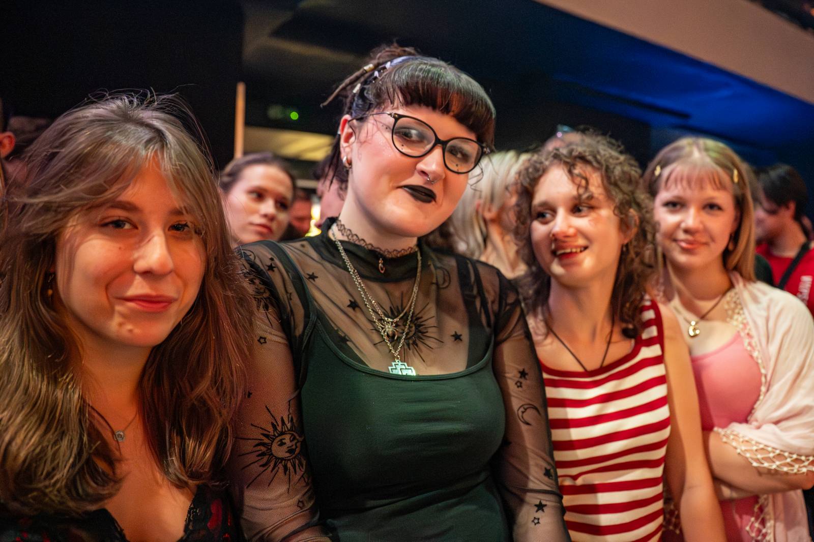 Vypsaná fiXa slaví dvacet let Krásy vesmírné. V Lucerna Music Baru zakončila podzimní část turné