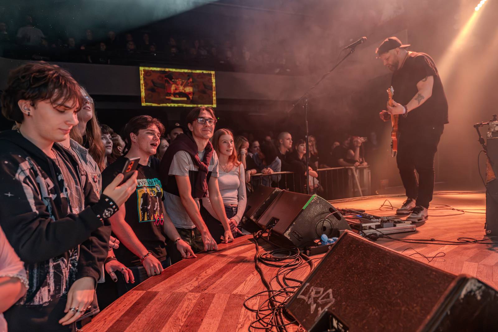 Vypsaná fiXa slaví dvacet let Krásy vesmírné. V Lucerna Music Baru zakončila podzimní část turné