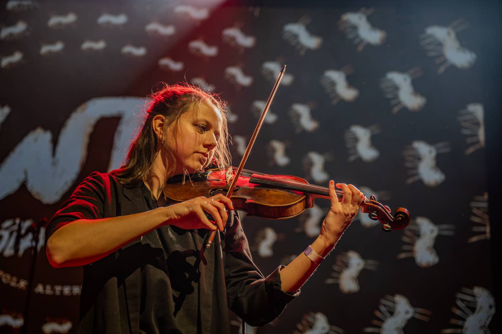 Vypsaná fiXa slaví dvacet let Krásy vesmírné. V Lucerna Music Baru zakončila podzimní část turné