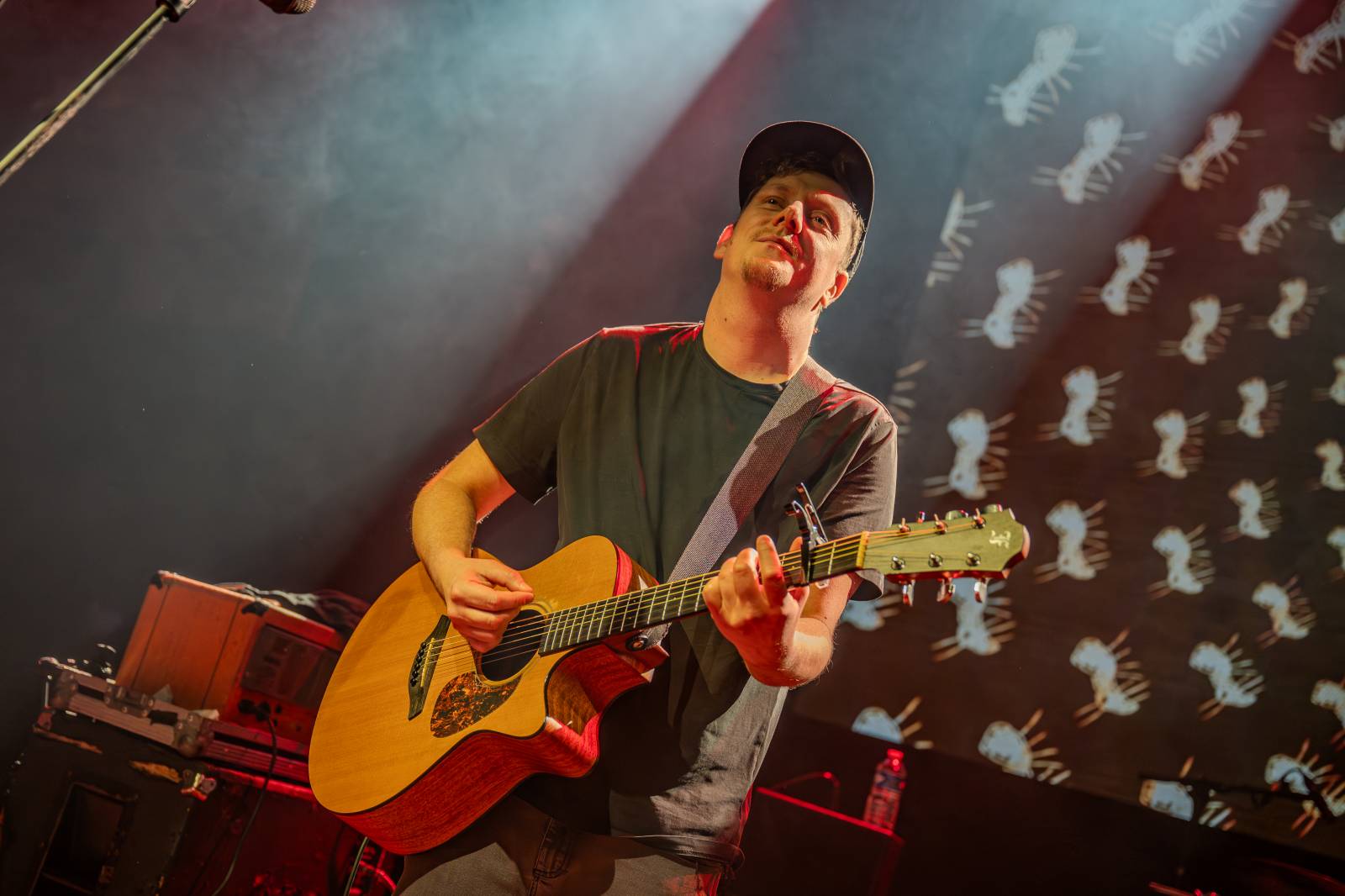 Vypsaná fiXa slaví dvacet let Krásy vesmírné. V Lucerna Music Baru zakončila podzimní část turné