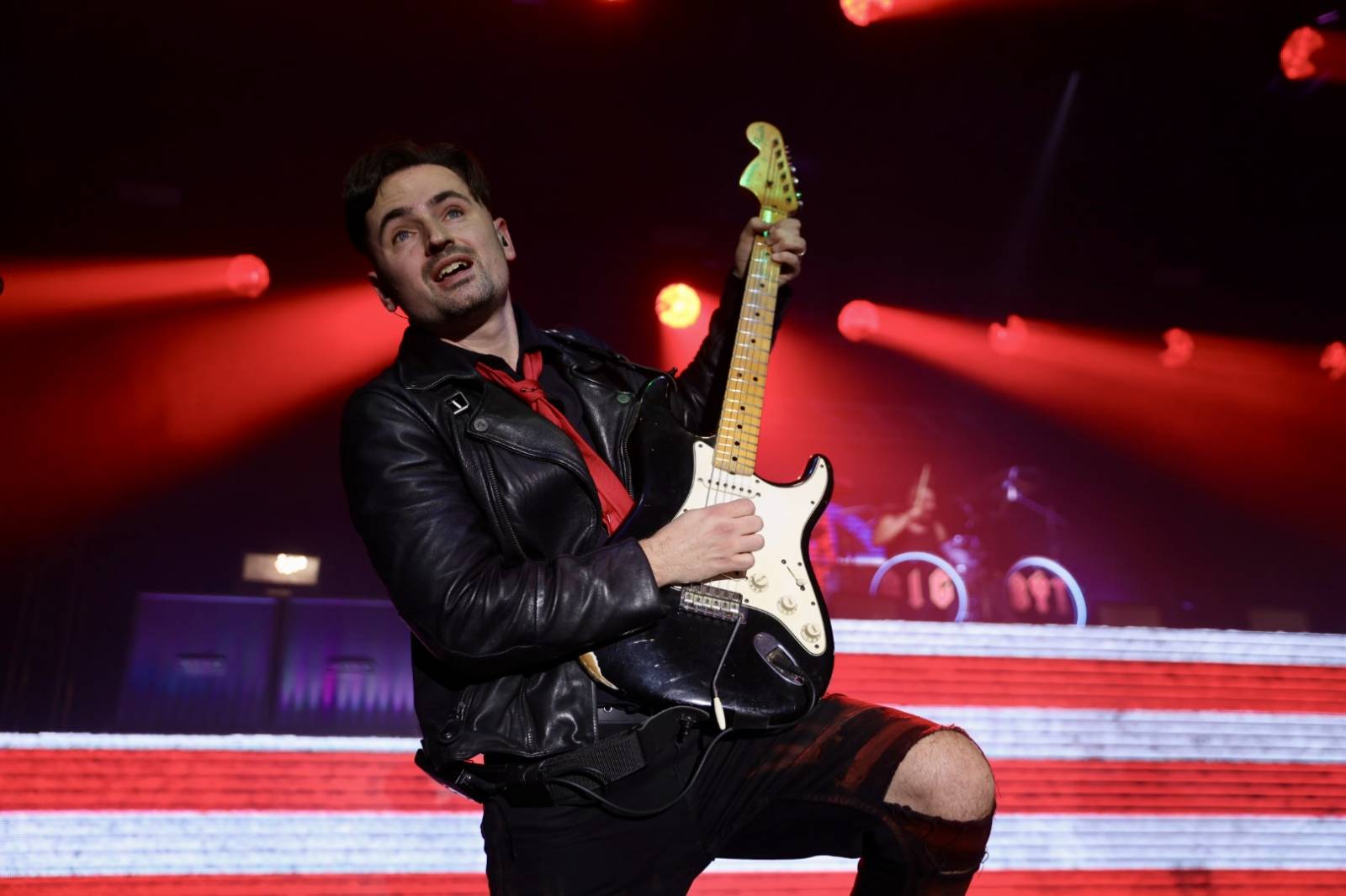 Ohnivá show i jiskry létající z kytar. Rybičky 48 zakončily letošní sezónu koncertem v Českých Budějovicích