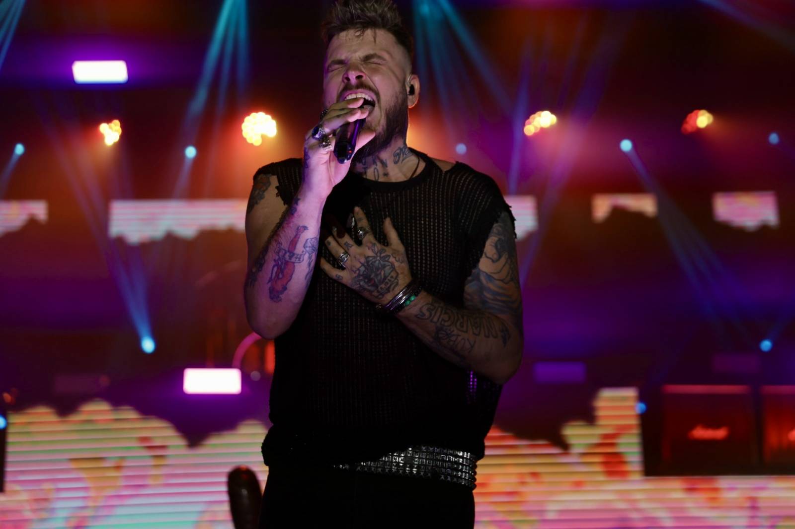 Ohnivá show i jiskry létající z kytar. Rybičky 48 zakončily letošní sezónu koncertem v Českých Budějovicích