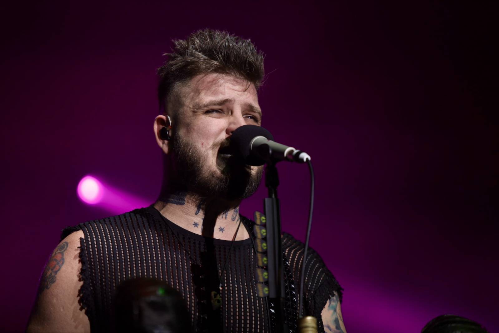 Ohnivá show i jiskry létající z kytar. Rybičky 48 zakončily letošní sezónu koncertem v Českých Budějovicích