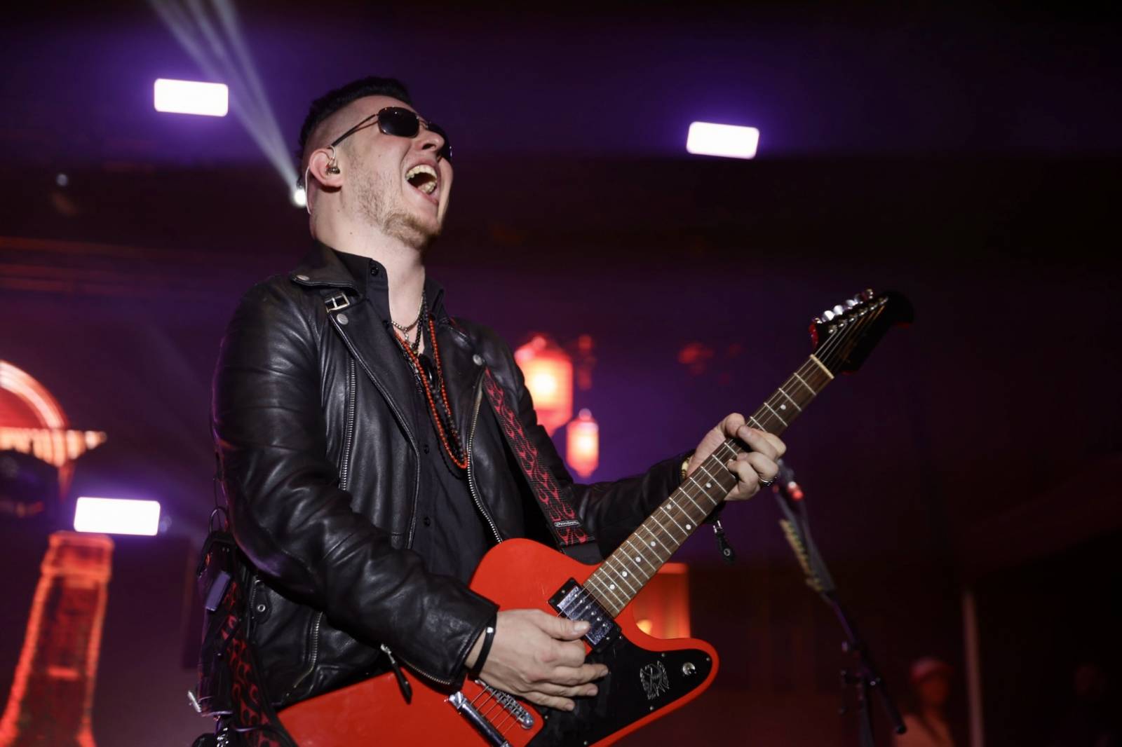 Ohnivá show i jiskry létající z kytar. Rybičky 48 zakončily letošní sezónu koncertem v Českých Budějovicích