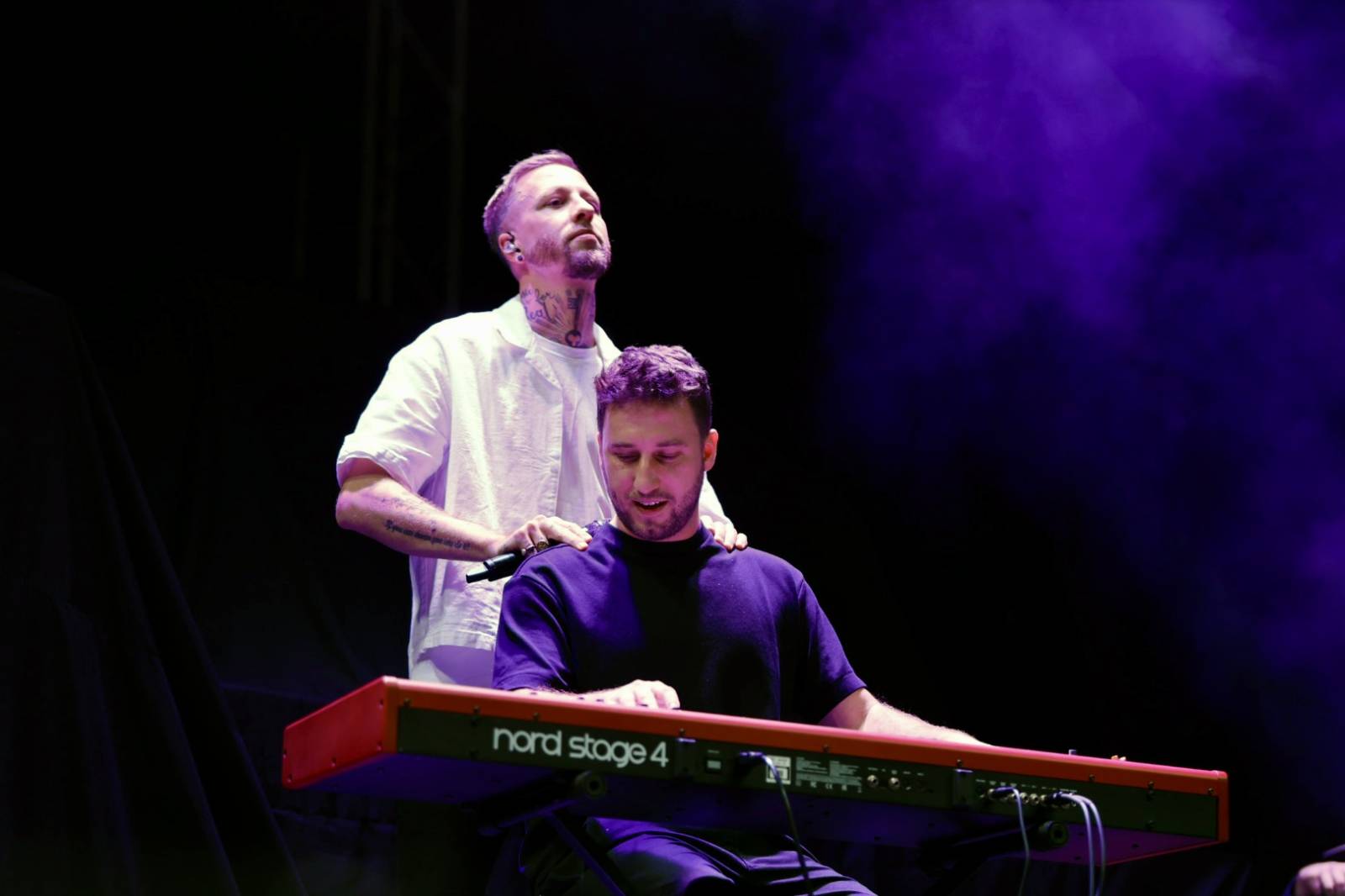 Ohnivá show i jiskry létající z kytar. Rybičky 48 zakončily letošní sezónu koncertem v Českých Budějovicích