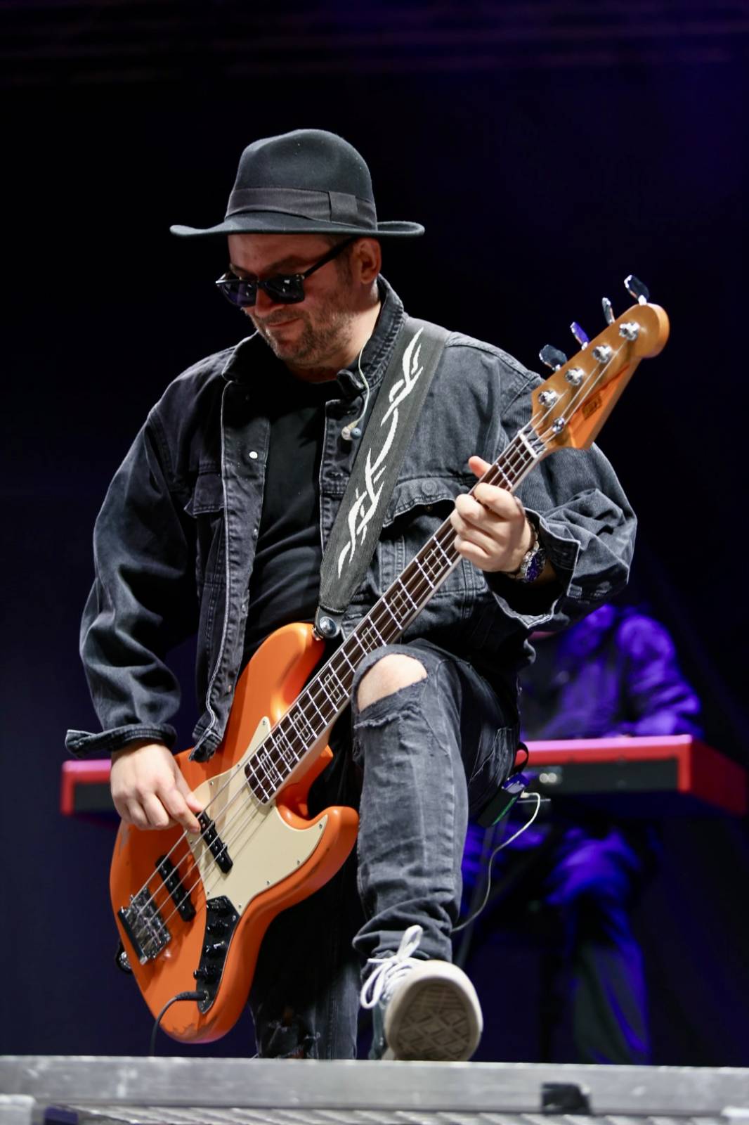 Ohnivá show i jiskry létající z kytar. Rybičky 48 zakončily letošní sezónu koncertem v Českých Budějovicích