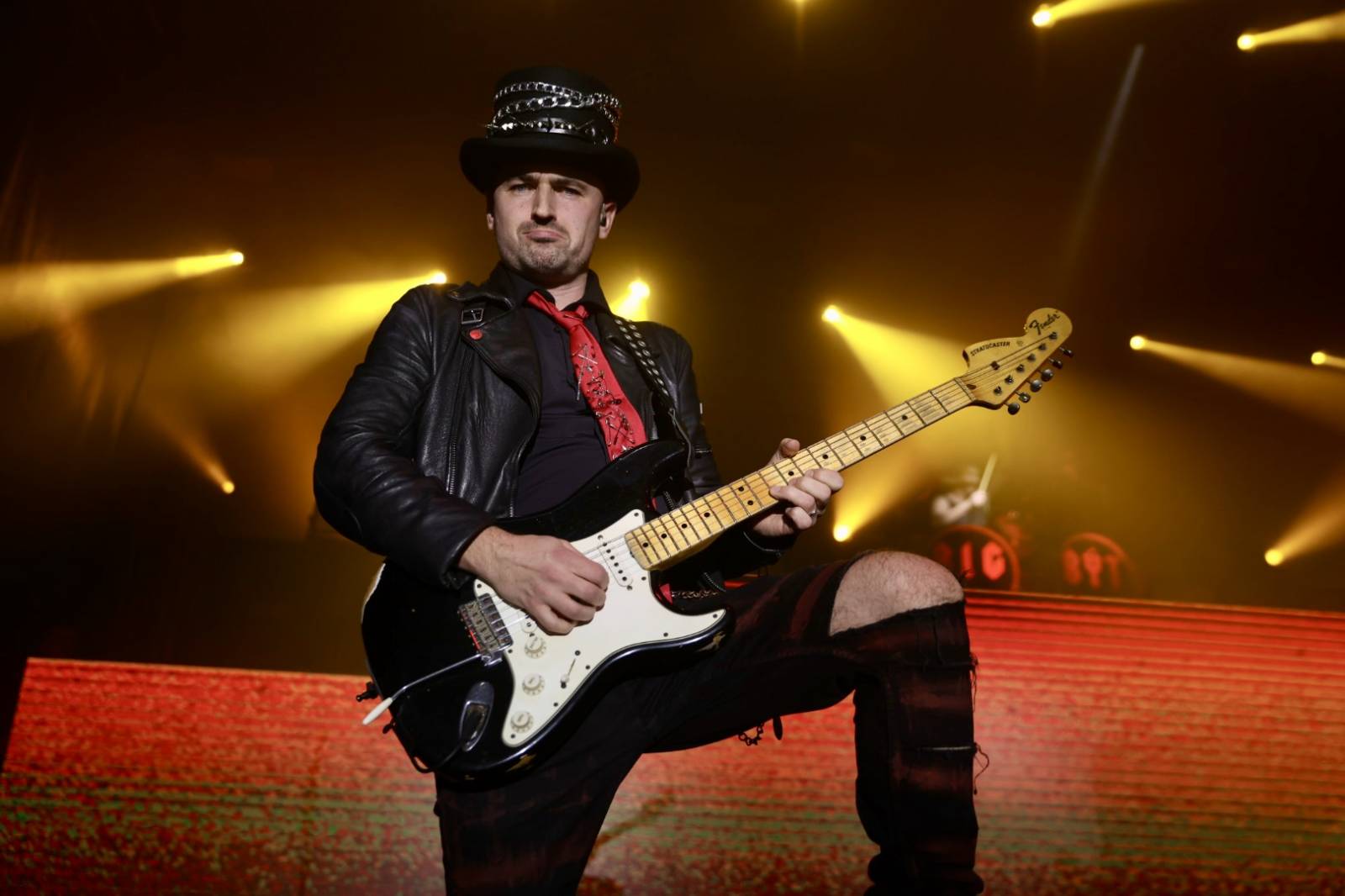 Ohnivá show i jiskry létající z kytar. Rybičky 48 zakončily letošní sezónu koncertem v Českých Budějovicích