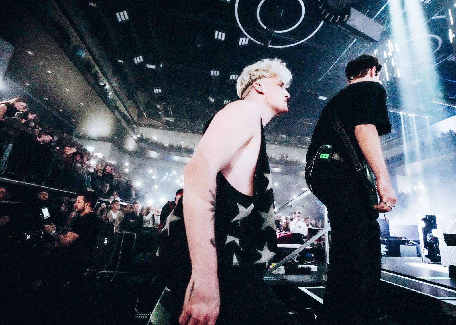 Nadšený řev a slzy štěstí. Ben Cristovao  a Sofian Medjmedj  vyvolali v O2 universu šílenství