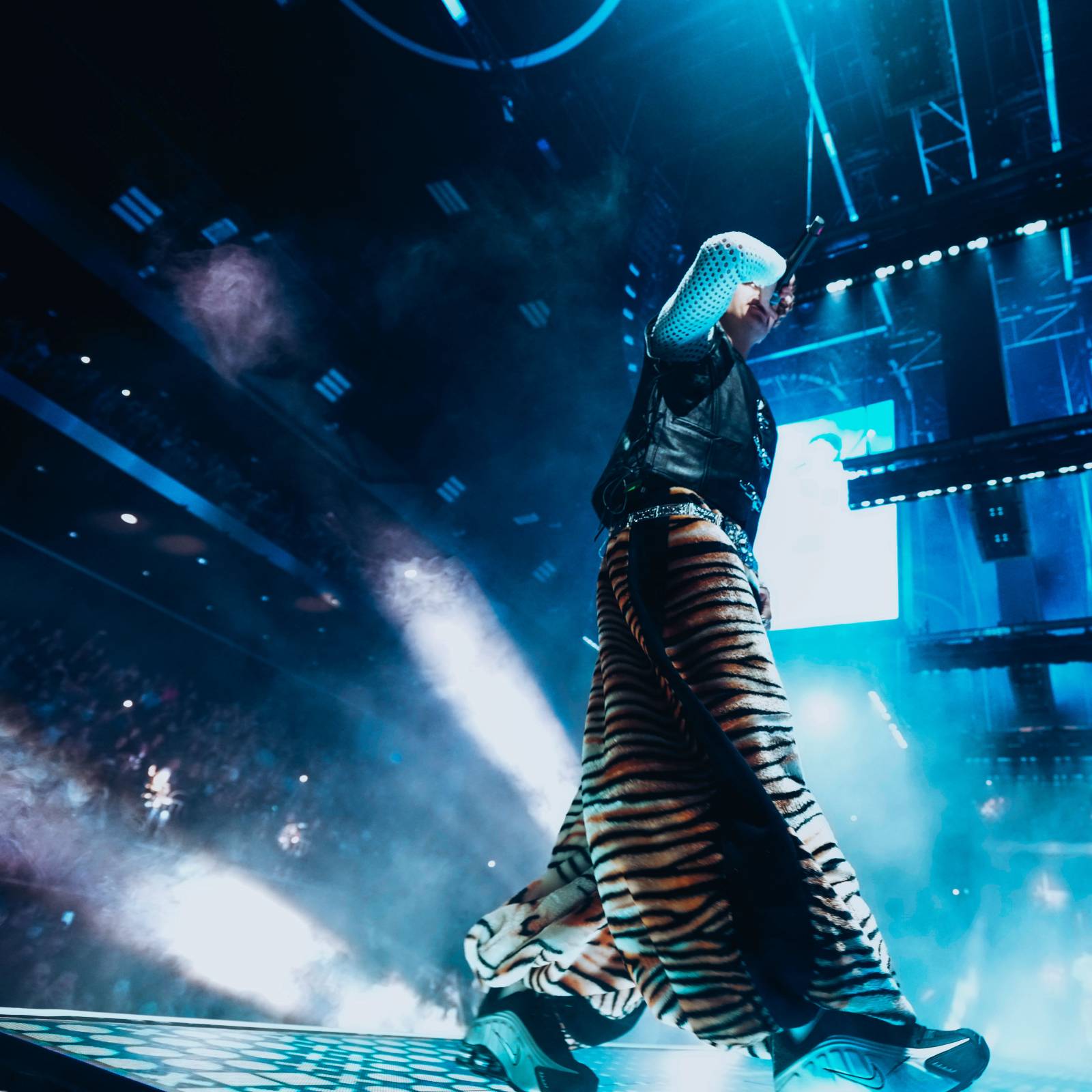 Nadšený řev a slzy štěstí. Ben Cristovao  a Sofian Medjmedj  vyvolali v O2 universu šílenství