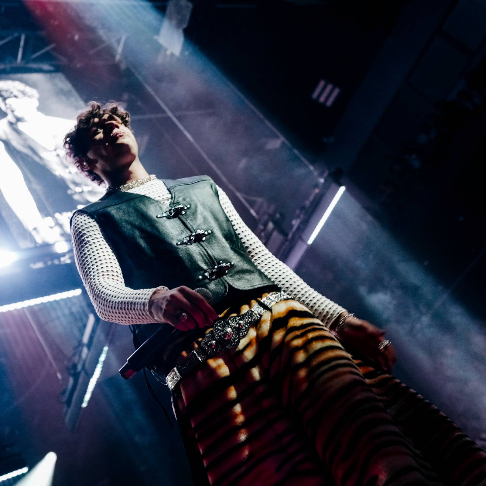 Nadšený řev a slzy štěstí. Ben Cristovao  a Sofian Medjmedj  vyvolali v O2 universu šílenství