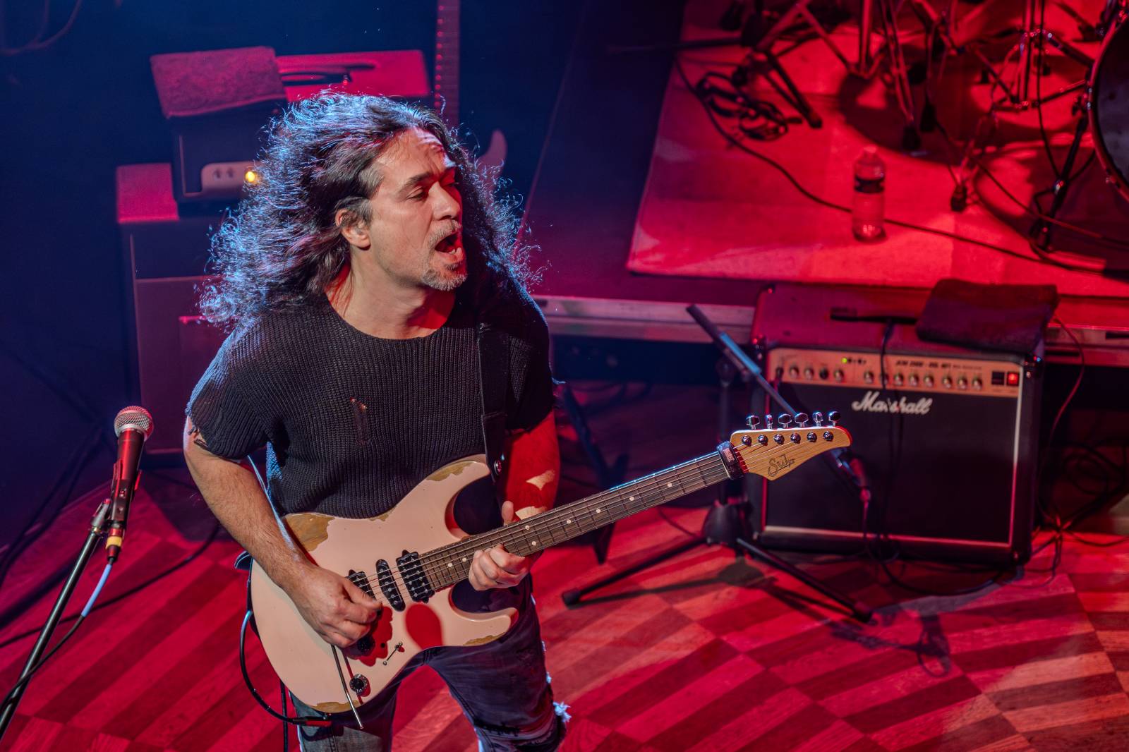 Kamil Střihavka rozezpíval Lucerna Music Bar, speciálním hostem byl Petr Janda