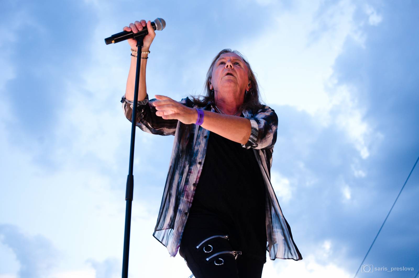 Rok 2025 objektivem fotografů | Rybičky 48, Žebřík, Marek Ztracený, Olympic i Pekelný ostrov pohledem Šárky Preslové