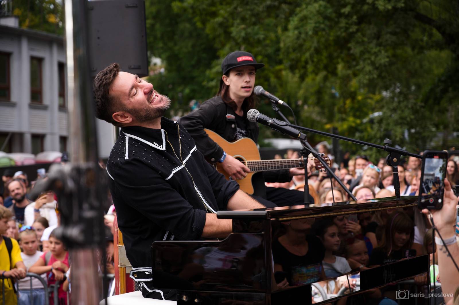 Rok 2025 objektivem fotografů | Rybičky 48, Žebřík, Marek Ztracený, Olympic i Pekelný ostrov pohledem Šárky Preslové