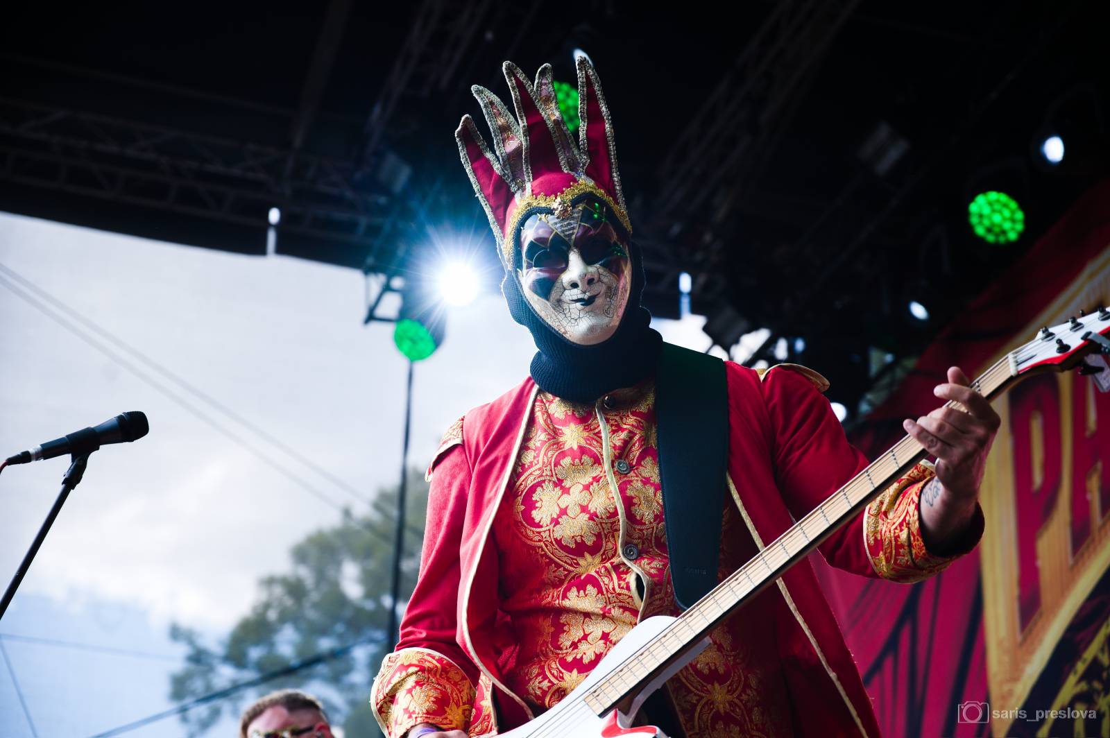 Rok 2025 objektivem fotografů | Rybičky 48, Žebřík, Marek Ztracený, Olympic i Pekelný ostrov pohledem Šárky Preslové