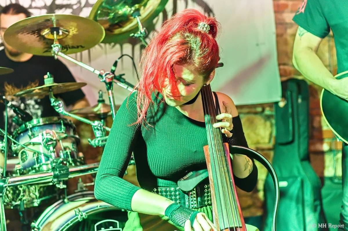 Search & Destroy ovládli Parlament Club. Koncert měl i narozeninový náboj