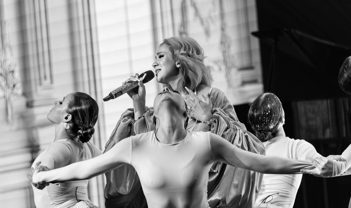 Tereza Mašková zbarvila O2 universum do růžova, pokřtila i nové album