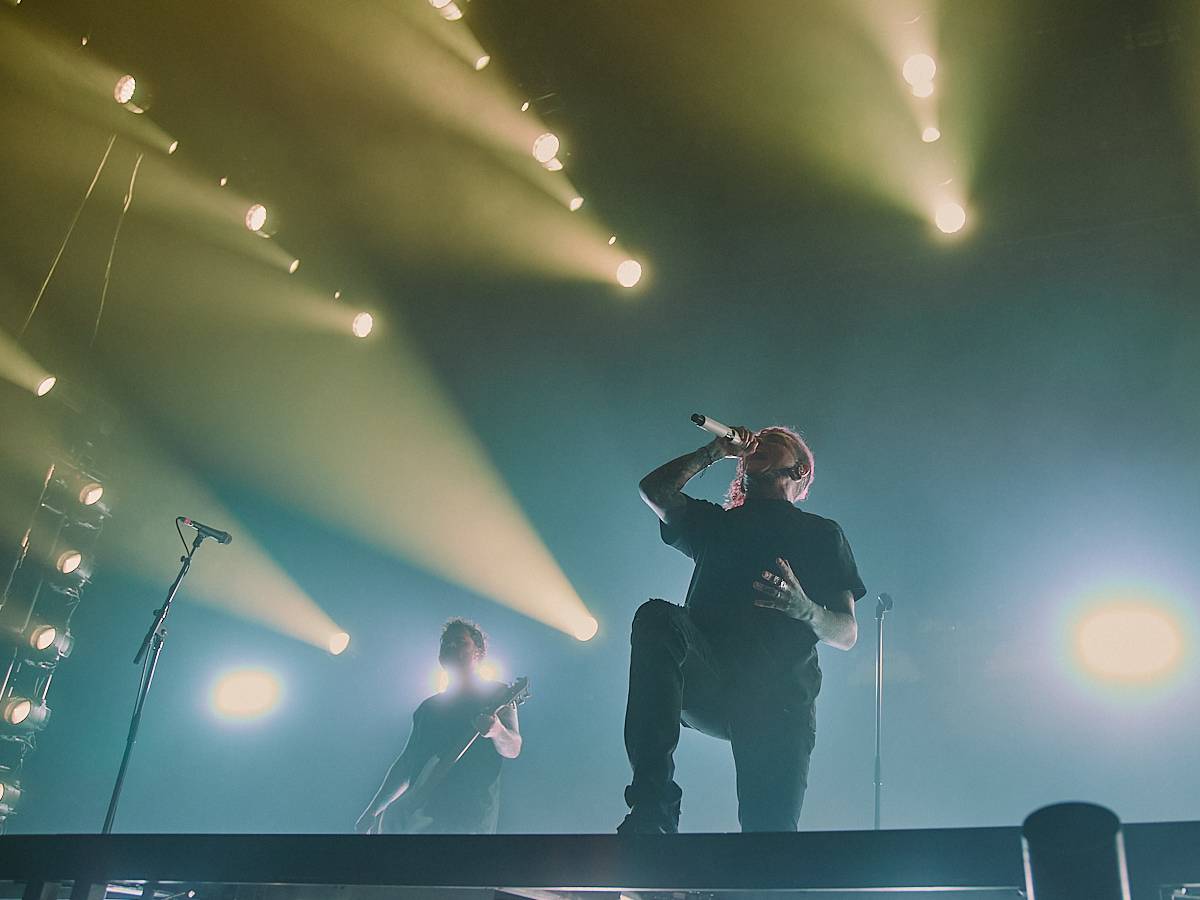 Lorna Shore předvedli precizně řízenou deathcorovou destrukci O2 universa