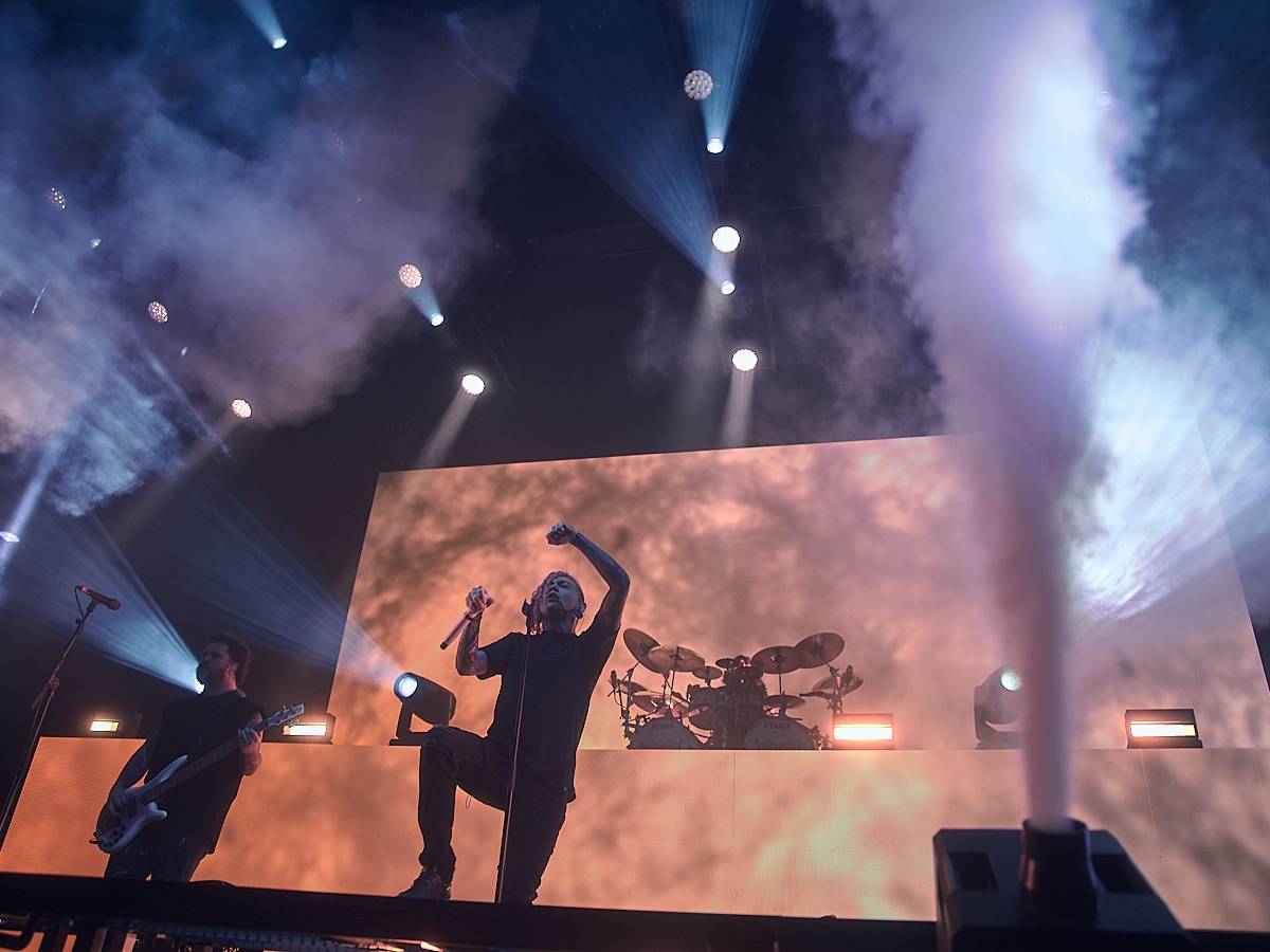 Lorna Shore předvedli precizně řízenou deathcorovou destrukci O2 universa