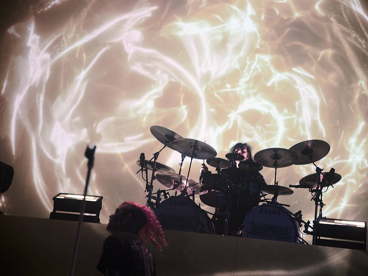 Lorna Shore předvedli precizně řízenou deathcorovou destrukci O2 universa