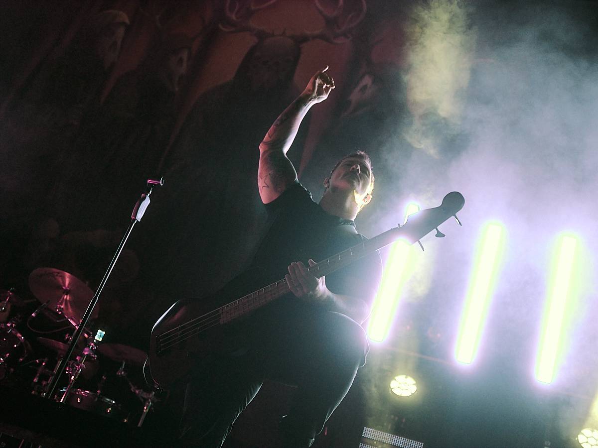 Lorna Shore předvedli precizně řízenou deathcorovou destrukci O2 universa