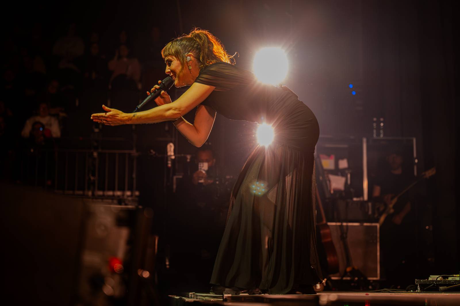 ZAZ dokázala, že hudba nezná hranice. V O2 universu rozdávala radost