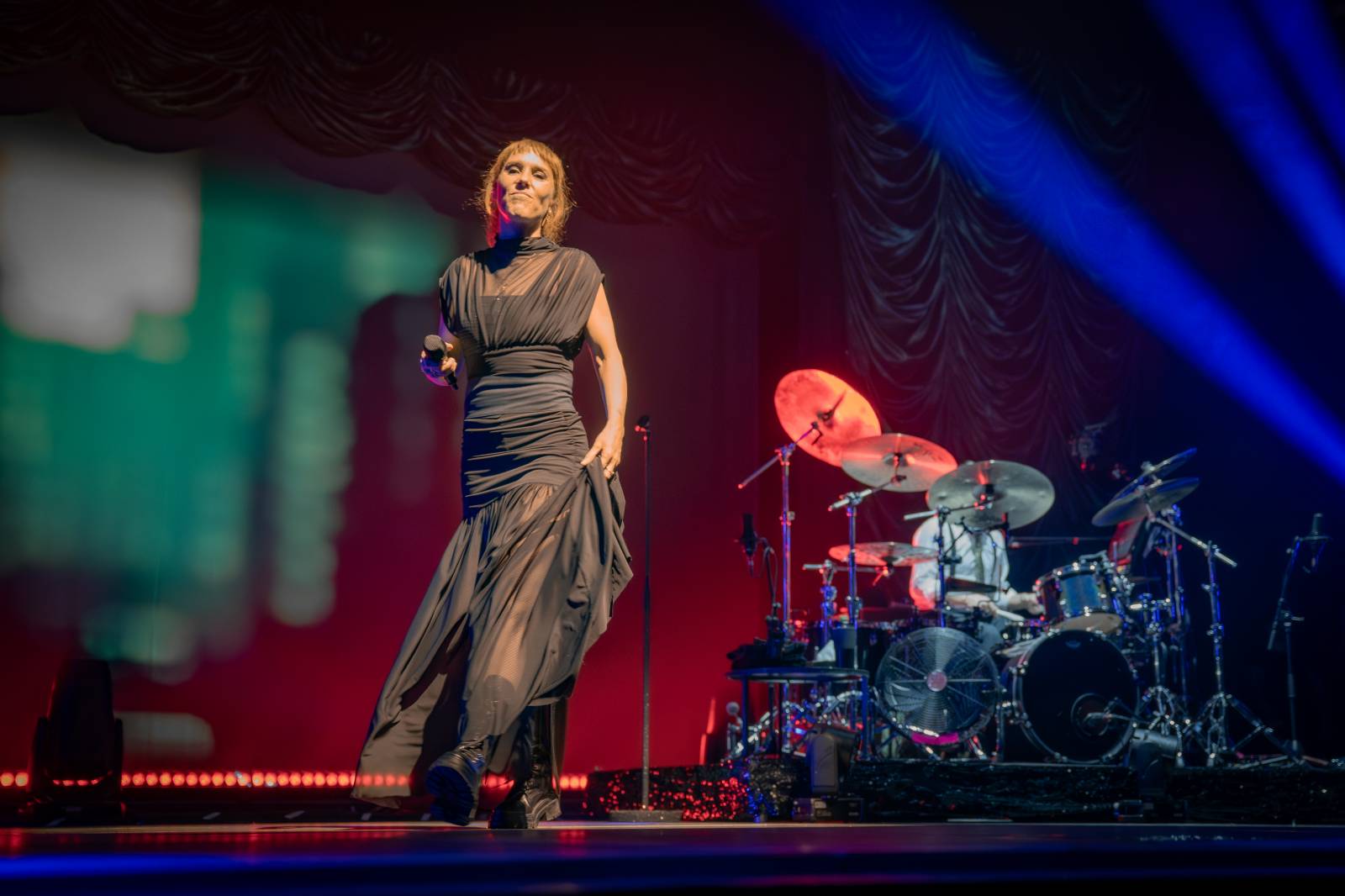 ZAZ dokázala, že hudba nezná hranice. V O2 universu rozdávala radost