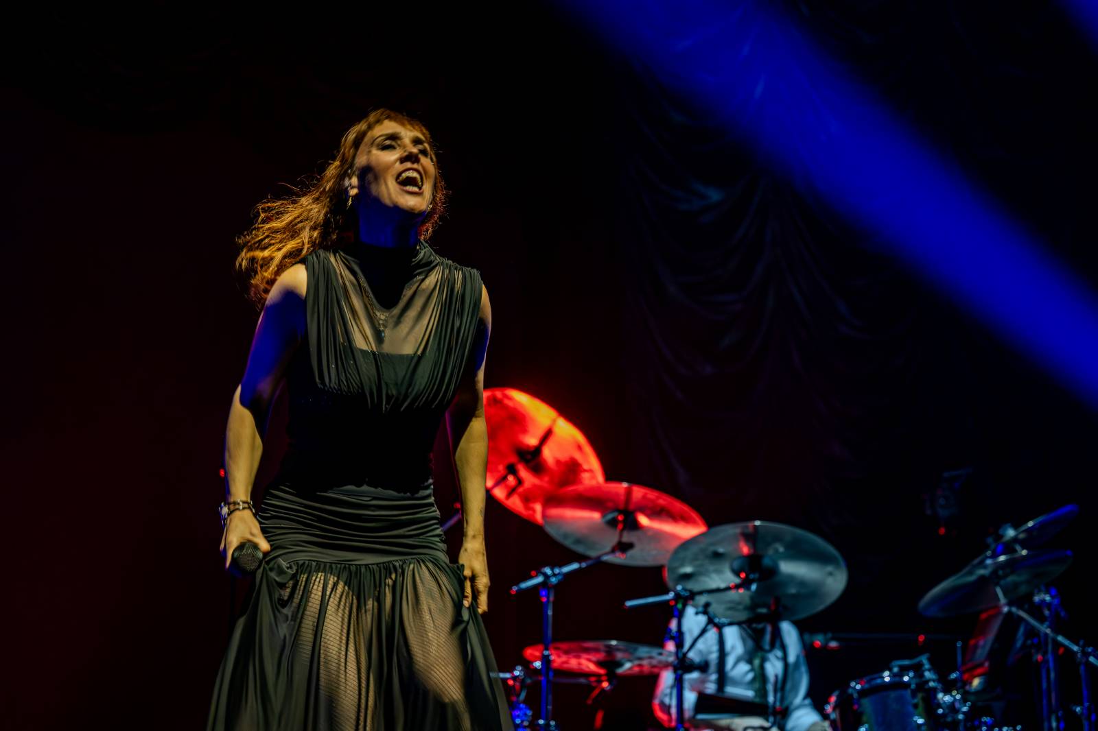 ZAZ dokázala, že hudba nezná hranice. V O2 universu rozdávala radost