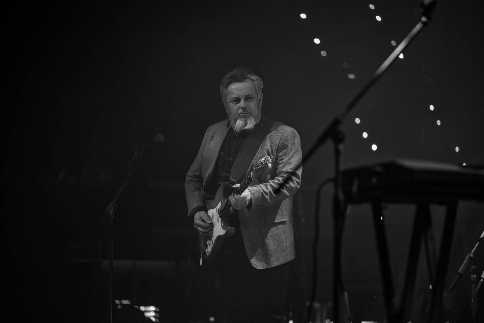 Michal Pavlíček oslavil v O2 universu sedmdesáté narozeniny, přáli mu Bára Basiková, Michael Kocáb, Kamil Střihavka i Vilém Čok