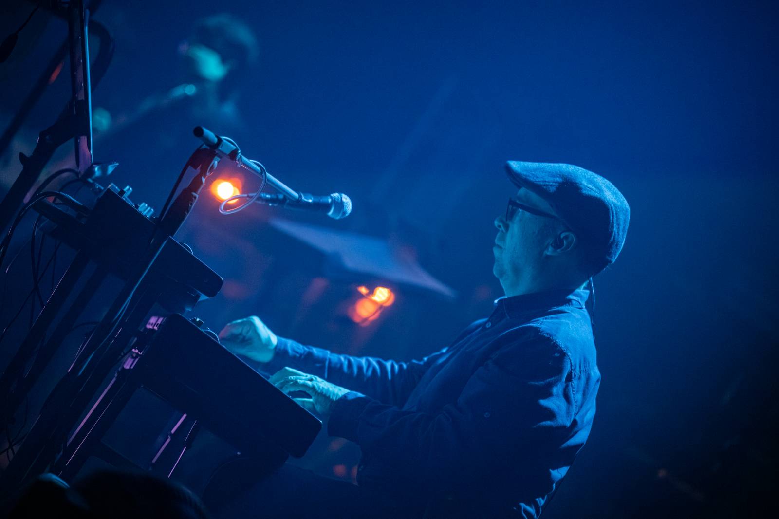 Michal Pavlíček oslavil v O2 universu sedmdesáté narozeniny, přáli mu Bára Basiková, Michael Kocáb, Kamil Střihavka i Vilém Čok