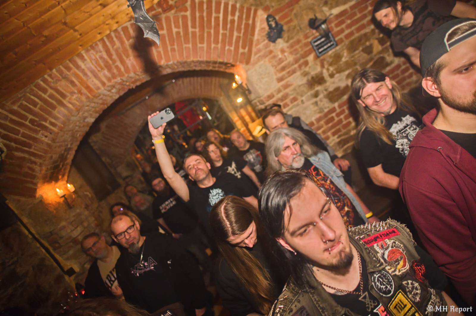 Plzeňský Parlament hostil thrashový večer. Dorazili Exorcizphobia, Deadroots a Krusadist