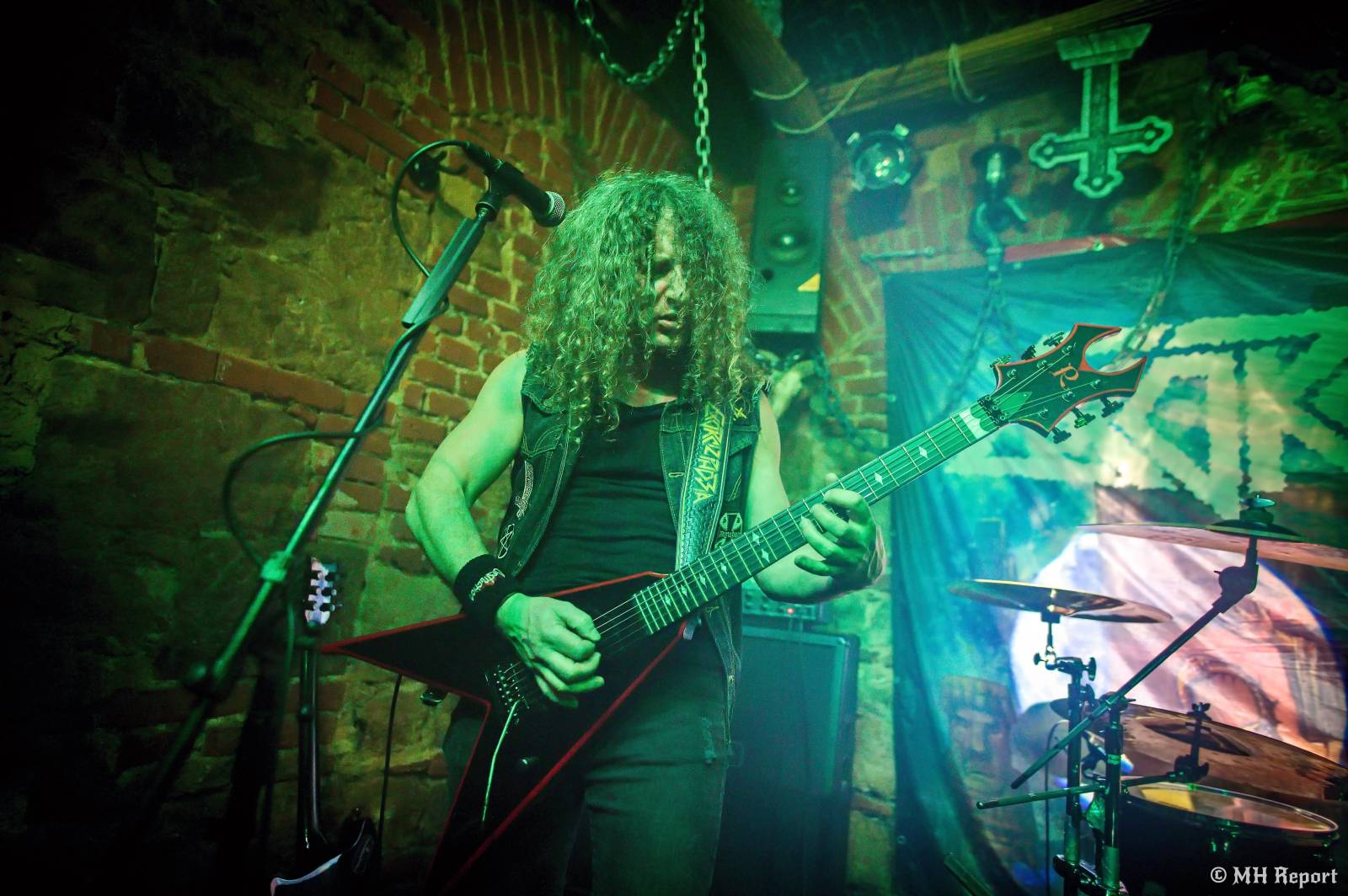 Plzeňský Parlament hostil thrashový večer. Dorazili Exorcizphobia, Deadroots a Krusadist