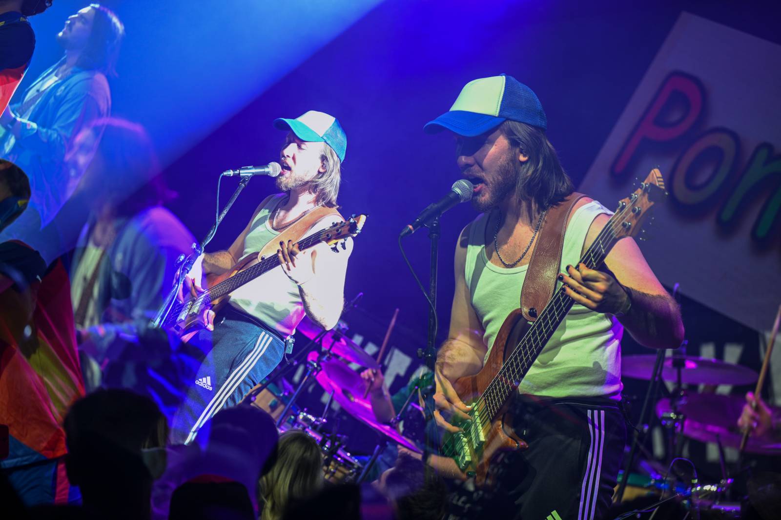 Elektrïck Mann rozparádil vyprodaný Lucerna Music Bar. Dámy ukazovaly vnady, pánové chlouby