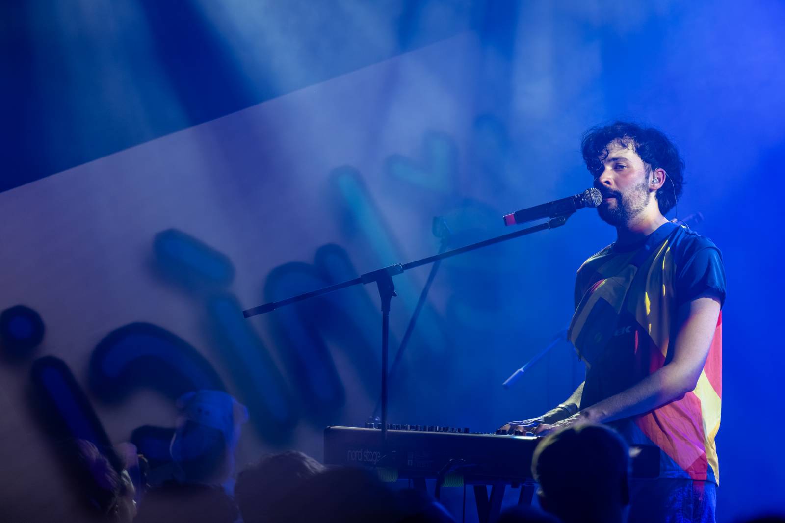 Elektrïck Mann rozparádil vyprodaný Lucerna Music Bar. Dámy ukazovaly vnady, pánové chlouby