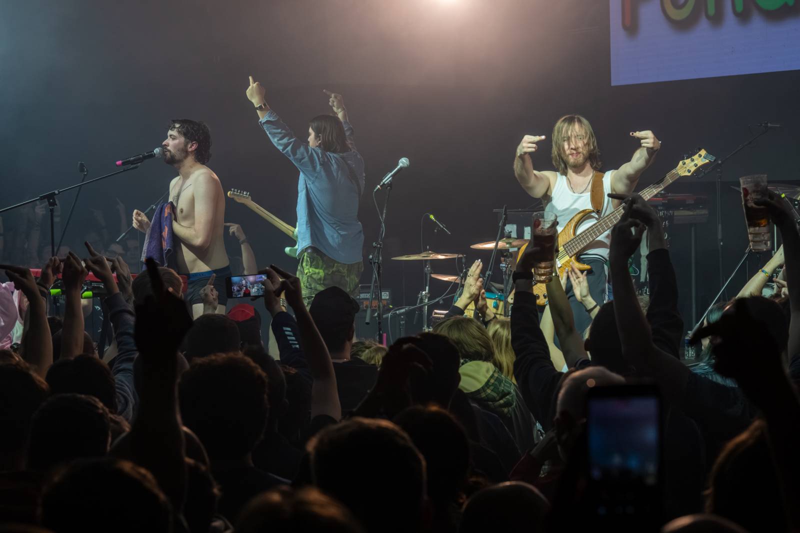 Elektrïck Mann rozparádil vyprodaný Lucerna Music Bar. Dámy ukazovaly vnady, pánové chlouby