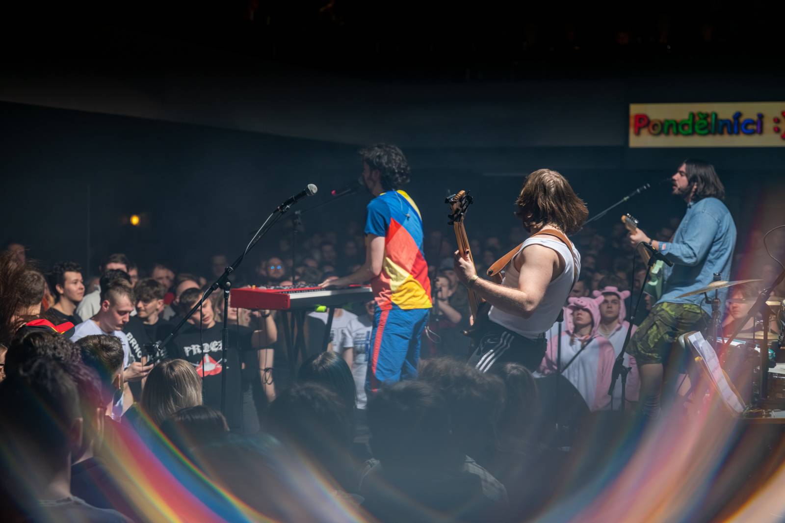 Elektrïck Mann rozparádil vyprodaný Lucerna Music Bar. Dámy ukazovaly vnady, pánové chlouby