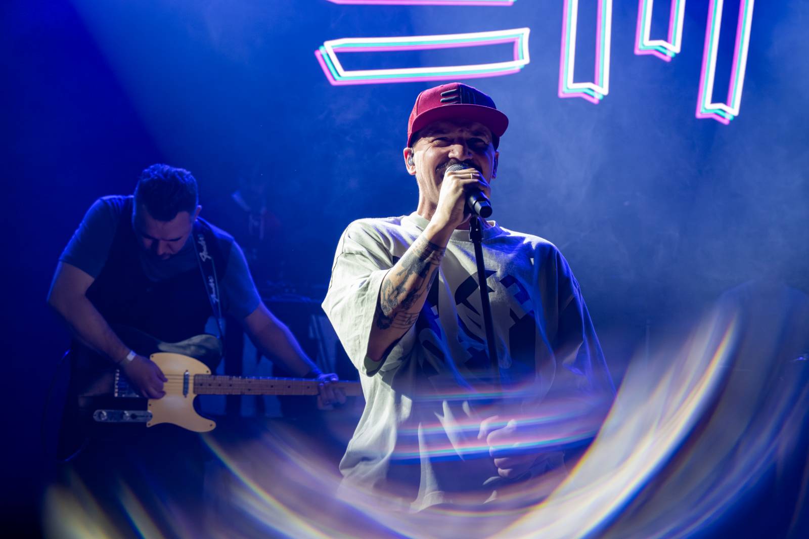 Elektrïck Mann rozparádil vyprodaný Lucerna Music Bar. Dámy ukazovaly vnady, pánové chlouby